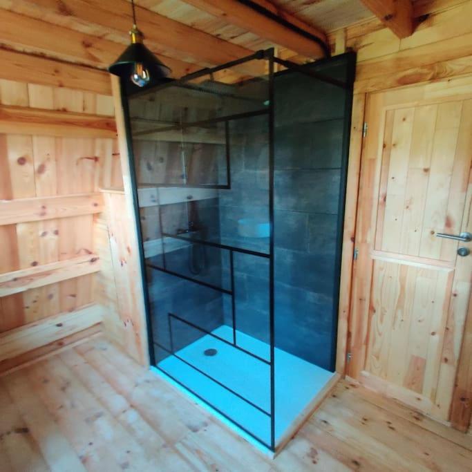 Chalet Tipi Apache Des Monteaux Vivy